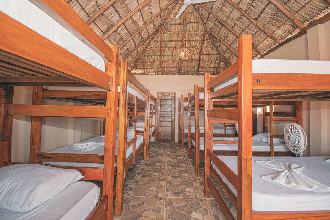 The Barrel Hostel 波波约 外观 照片