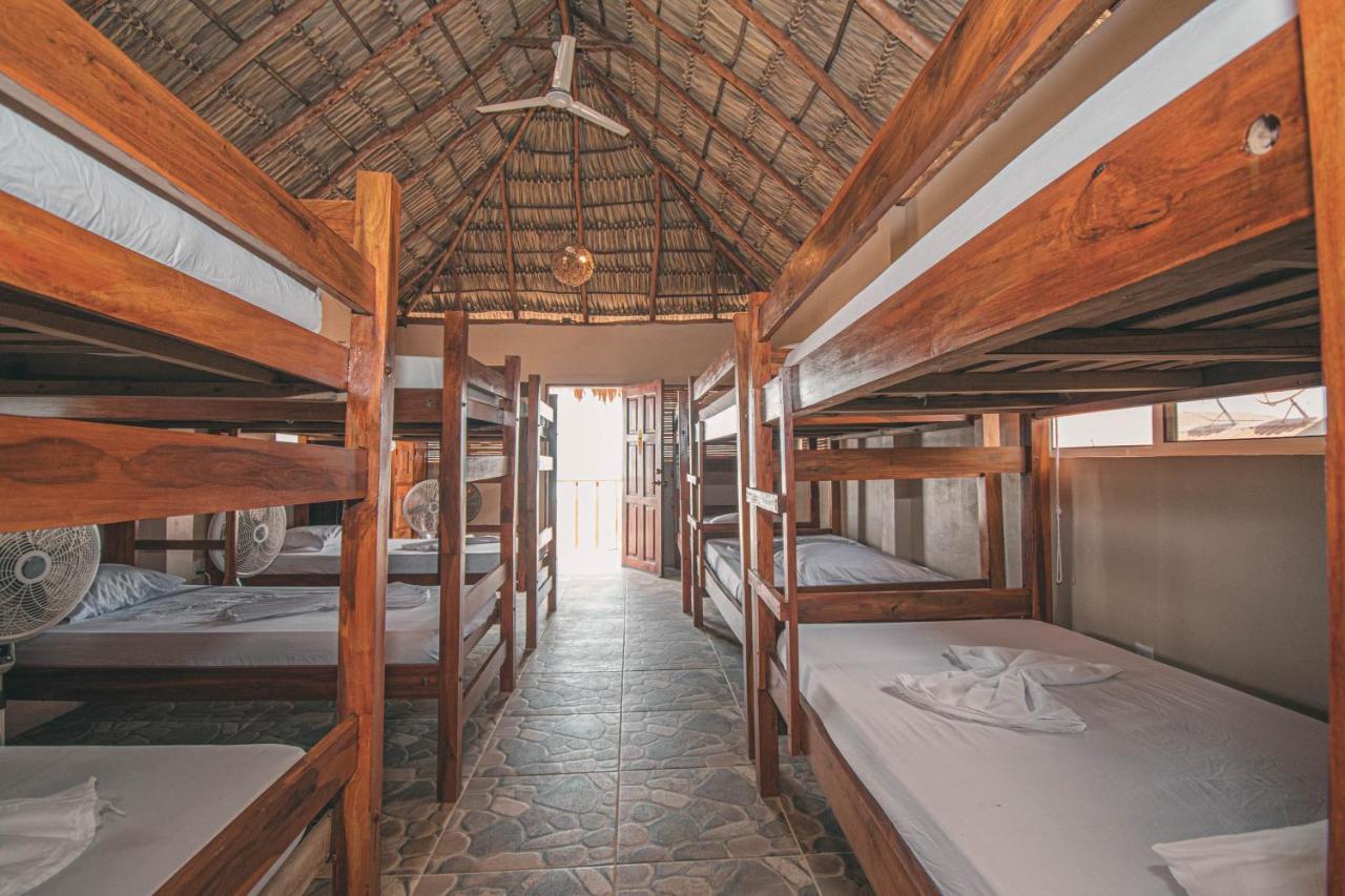 The Barrel Hostel 波波约 外观 照片